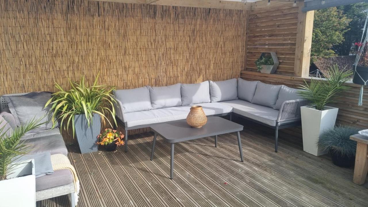 Bijou Annexe, Sea View, Private Entrance & Parking - Folkestone Hotel Exterior photo